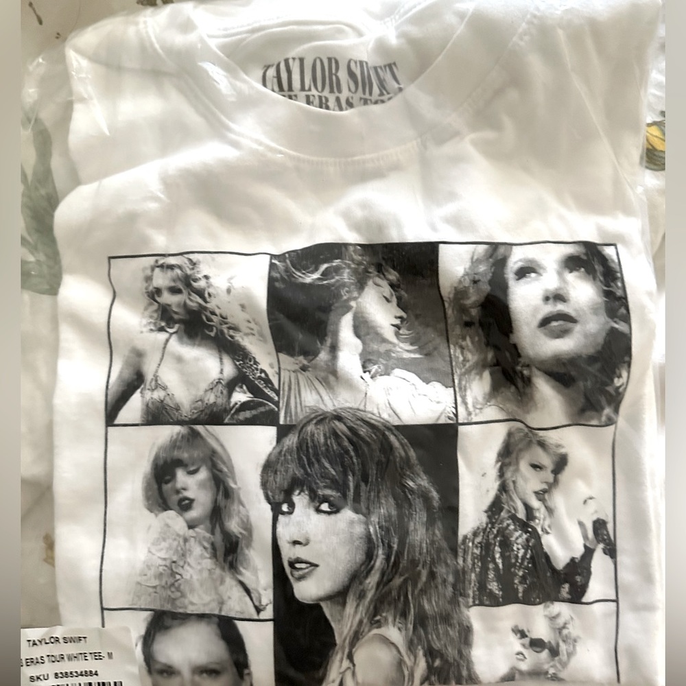 Taylor Swift White Eras Tour Tee - NEW